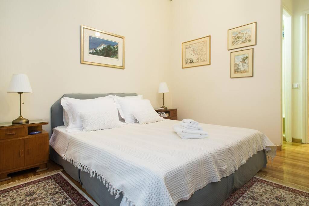 Top-Rated 1-Bedroom Apartment In The Heart Of Atena Exterior foto